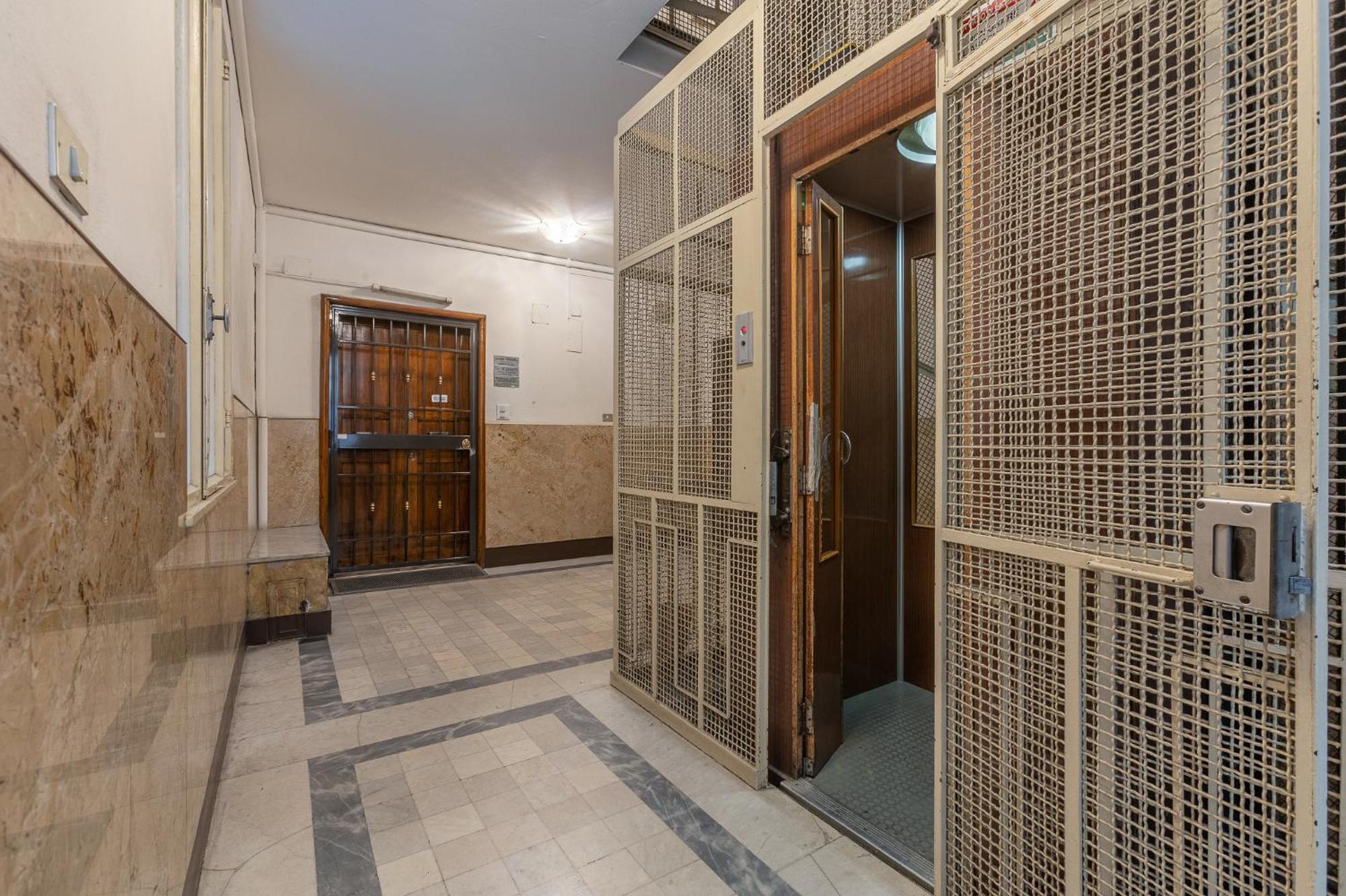 Matinum Central & Spacious Apartment Bologna Exterior photo